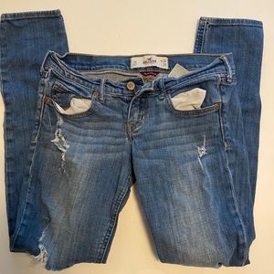 Women’s hollister low waisted jeans
